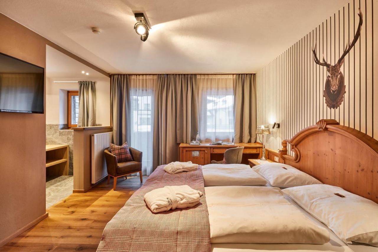 Hotel Marmolada Corvara Buitenkant foto